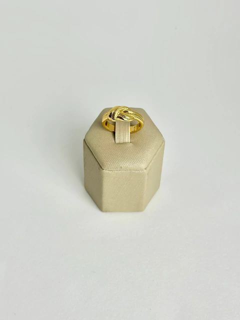 Anel duplo nó - dourado