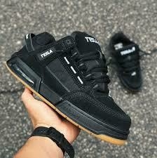 Tênis tesla deluxe black gum