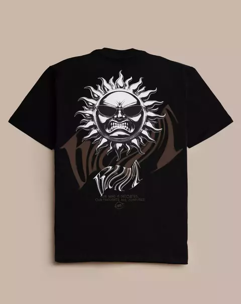 CAMISETA OVERSIZED GLEAM - PRETO