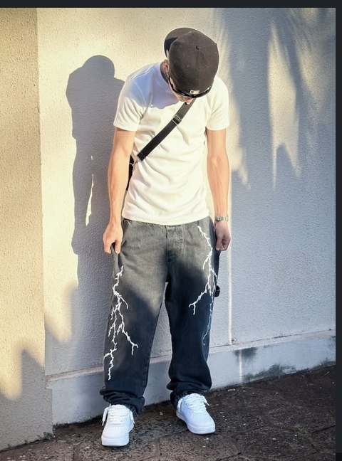CALÇA TRIPSIDE CARPINTEIRO BAGGY “RAIOS”-PRETO STONED
