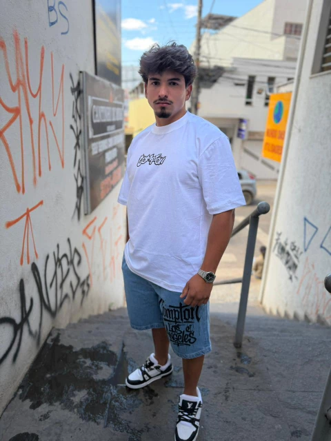 OVERSIZED COMPTON 2573 - comprar online