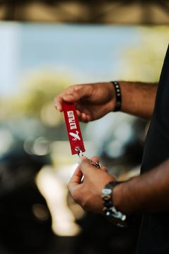 Chaveiro Remove Before Flight - loja online