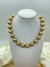 Choker de Esfera Dourada Cintilante - Bijuterias Atacado