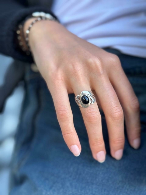 Anillo Onix Tai