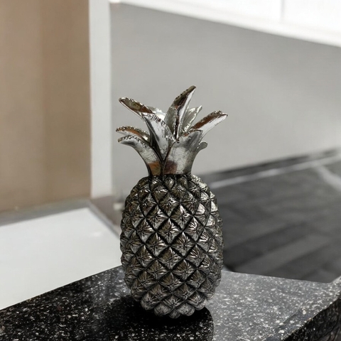 Figura Mediana Escultura Anana Plateado Decoración 20cm