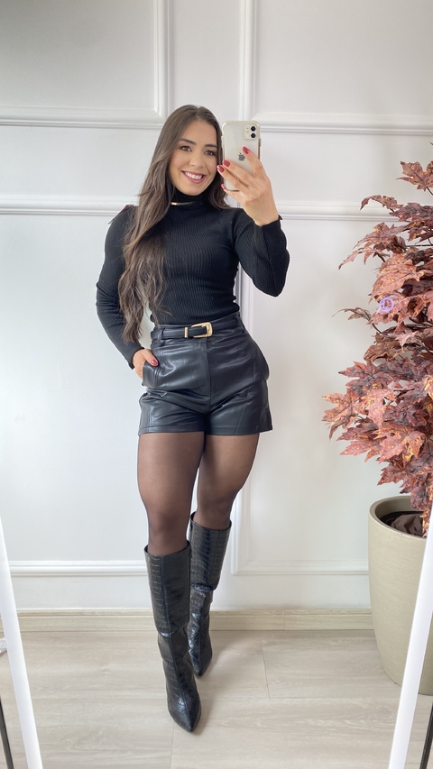 SHORT COURO JOY - comprar online