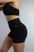 Shorts Essence Preto na internet