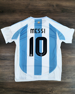 CAMISETA DE MESSI DE LA SELECCION + BUZO DE ENTRENAMIENTO DE REGALO (Promo solo por hoy) - comprar online