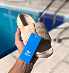 Imagen de Ojotas Adidas Adilette 22 / Promocion 2 X 1