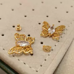 Brinco de Borboleta com Zircônia
