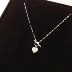 Colar Fecho Tiffany Coração Cravejado de Zircônias em Prata 925