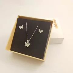 Conjunto de borboleta  em prata 925 antialérgica, com acabamento impecável é lindo de viver. Ficar linda não é frescura, é dar um up na autoestima empodere-se.