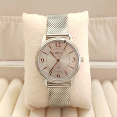 Relógio feminino Lince com pulseira de malha metálica prateada e mostrador branco com números rose