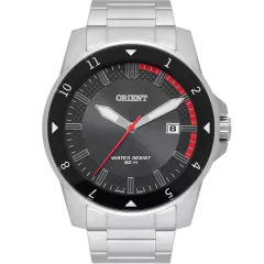 Relógio Orient Masculino com mostrador preto e detalhes em vermelho, resistente à água até 50 metros.
