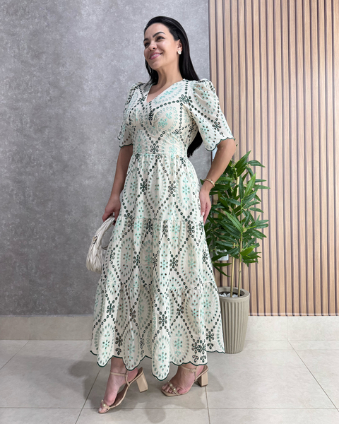 VESTIDO LAISE LEVEZA E FEMINILIDADE ✨ - comprar online