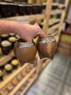 Torpedo uruguayo cuero crudo virola alpaca y bronce - Matesso Mates