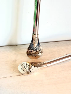 Bombillon alpaca y bronce “El Gauchito” - pico de loro en internet