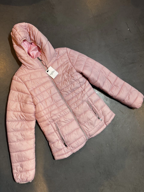 Campera importada T:M - comprar online