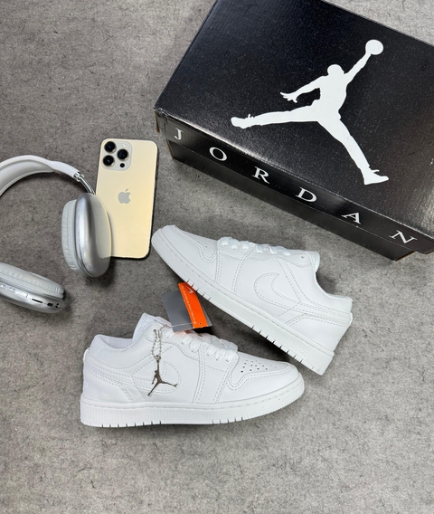 Tênis air Jordan low prime