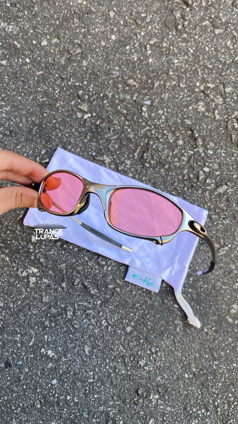 Juliet Plasma Pink clear (2x1)