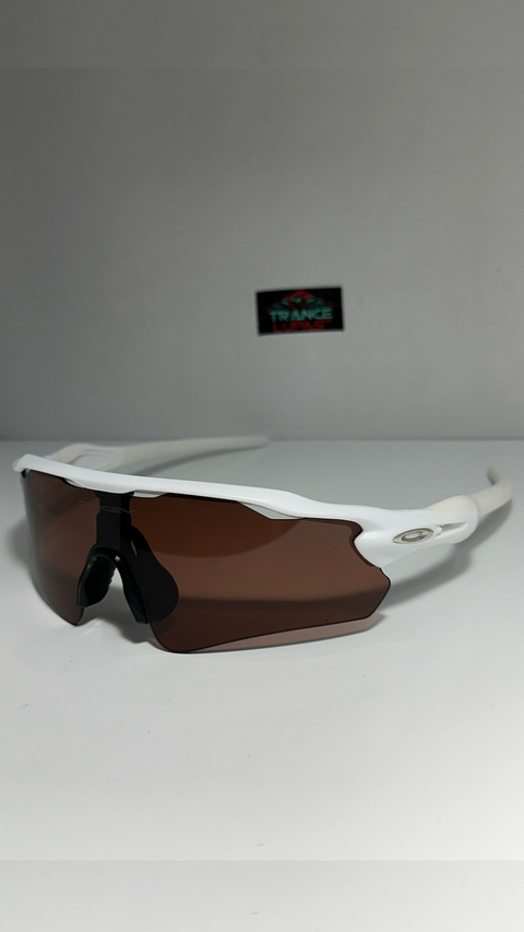 Radar Ev White Browm (2x1)