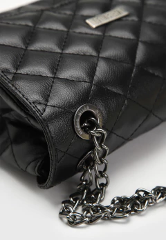 Bolsa Maria Milão Pequena Matelassê Preta