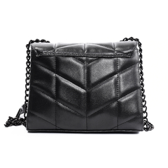 Bolsa Maria Milão Pequena Matelassê All-Black na internet