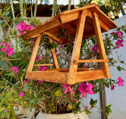 FLOREIRA ou COMEDOURO para PÁSSAROS