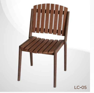 CADEIRA DE MADEIRA ECOLÓGICA PREMIUM MARROM