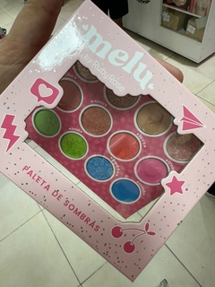 PALETA DE SOMBRAS MELU