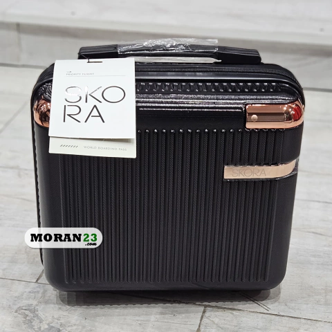 VALIJA BEAUTY CASE BRILLOSA SKORA NEGRA 39770