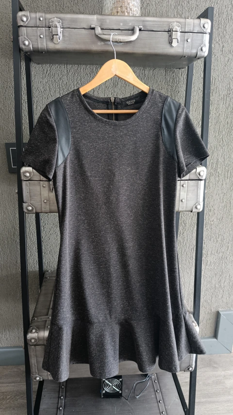 Vestido GIESSO TALLE M ( 2)