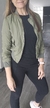 Campera BOMBER PULL & BEAR TALLE M ( segun etiqueta) - ALMA DE SARA