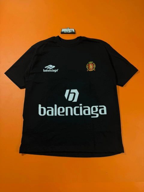 CAMISETA OVERSIZED BALENCIAGA - PRETA