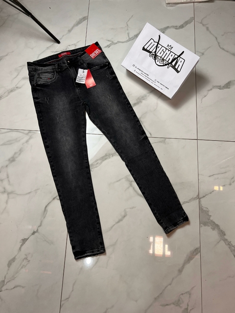CALÇA JEANS DIESEL - CINZA ESCURO
