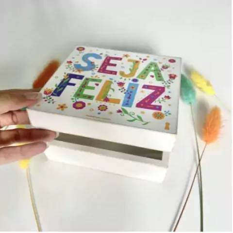 Caixinha Branca Seja Feliz 