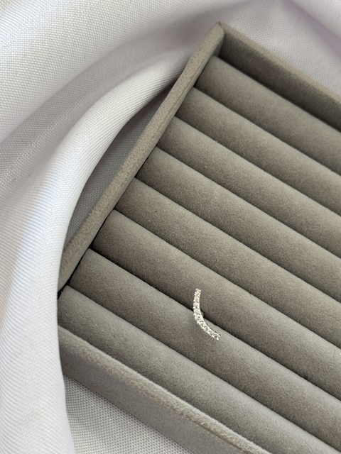 Piercing cravado escrevo