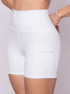 Short Carol Branco com bolso - comprar online
