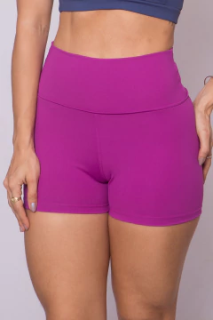 Short Vanessa Uva na internet