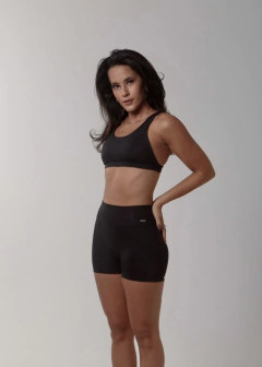 Short Vitória Preto