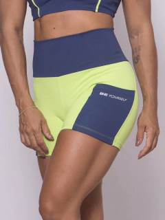 Short Carol Verde citrus com detalhe Azul marinho - comprar online