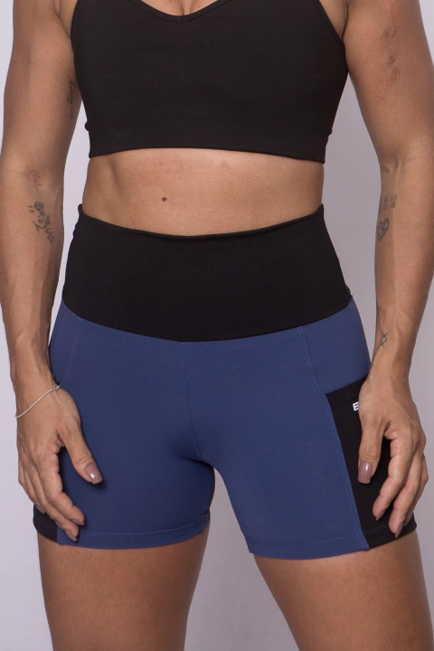 Short Carol Azul Marinho com detalhe Preto