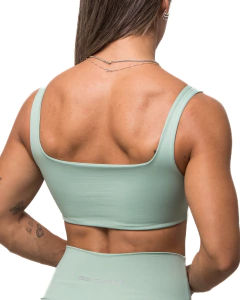 Top Lara verde menta na internet