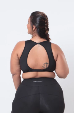 Top Bárbara Plus preto com bojo - comprar online