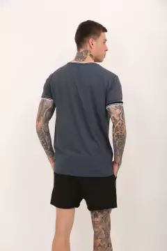 Camiseta GUARNIÇÃO - comprar online