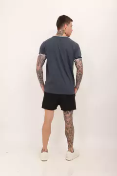 Camiseta GUARNIÇÃO - comprar online