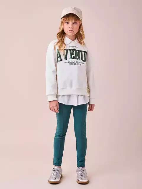 Conjunto Off White com Estampa de Paetê