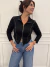 Campera Crop Doble Cierre Tachas en internet