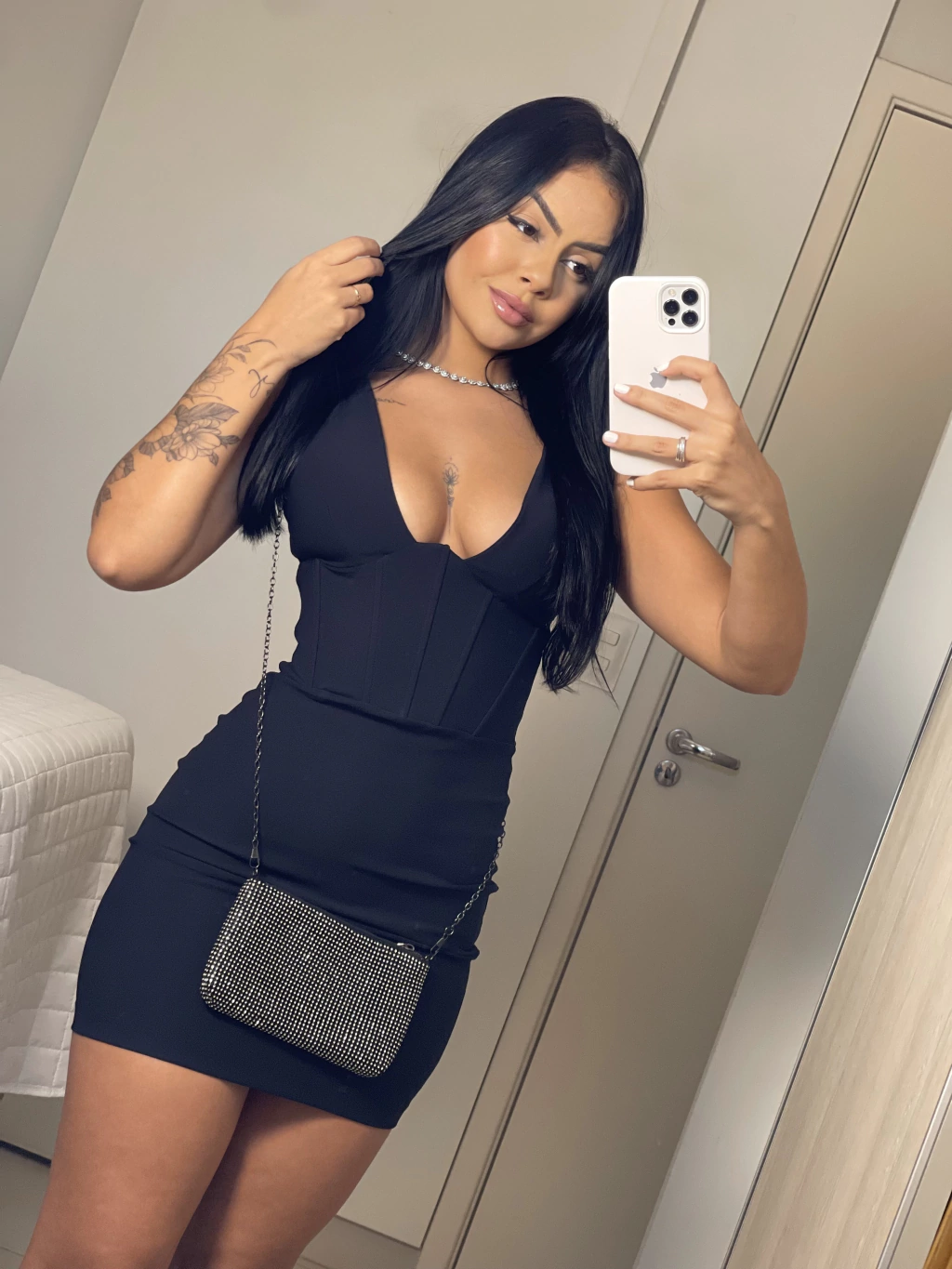 VESTIDO KHLOE - PRETO