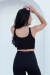 Top Colors Preto & Off na internet